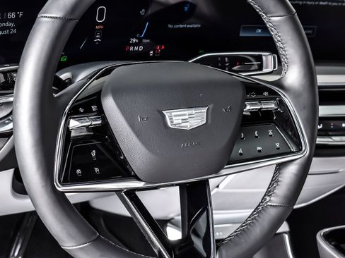 Used 2024 Cadillac Lyriq Luxury AWD/4WD image 12