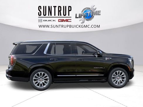 New 2026 GMC Yukon Denali w/ Sun & Power Step Package image 6