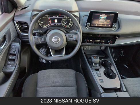 Used 2023 Nissan Rogue SV image 13