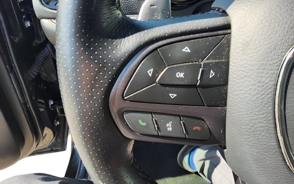 Used 2023 Dodge Durango GT AWD/4WD image 19