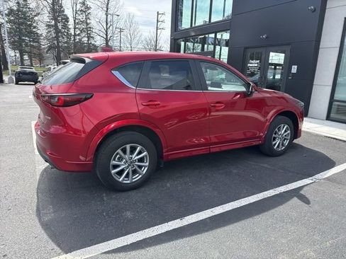 Used 2024 MAZDA CX-5 AWD 2.5 S w/ Preferred Package image 5