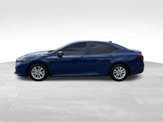 Used 2025 Toyota Camry LE w/ Convenience Package FWD video 2