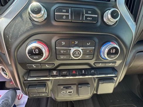 Used 2021 GMC Sierra 2500 SLE w/ SLE Value Package; AWD/4WD image 40