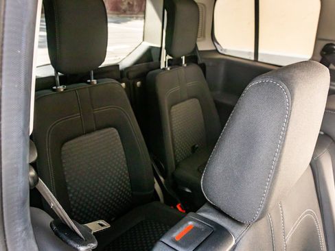 Used 2021 Ford Transit Connect XLT FWD image 21