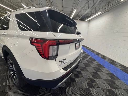 New 2026 Ford Explorer Platinum w/ LUX Leather Package image 8