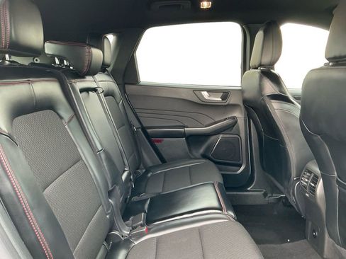 Used 2025 Ford Escape ST-Line Select image 19