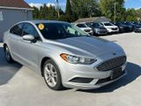 Used 2018 Ford Fusion SE image 3