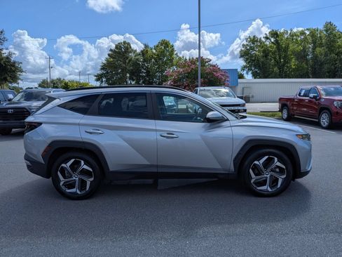 Used 2022 Hyundai Tucson SEL w/ Convenience + Premium Package FWD image 2