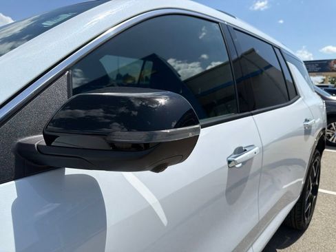 Used 2026 Chevrolet Traverse High Country AWD/4WD image 10