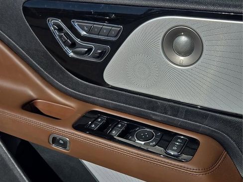 Used 2023 Lincoln Aviator Reserve w/ Equipment Group 201A image 21