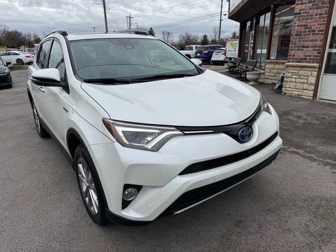 Used 2017 Toyota RAV4 Limited w/ Advanced Technology Package image 23