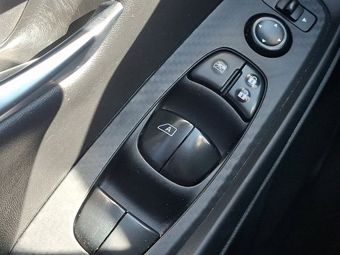 Used 2024 Nissan Sentra SV FWD image 26