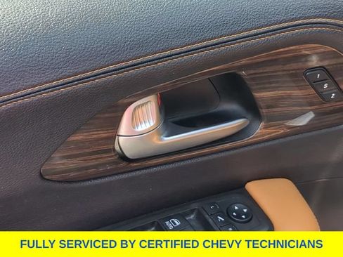 Used 2022 Chrysler Pacifica Pinnacle AWD/4WD image 21