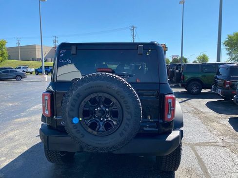New 2026 Ford Bronco Outer Banks w/ Sasquatch Package AWD/4WD image 7