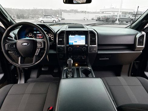 Used 2016 Ford F150 XLT w/ Equipment Group 302A Luxury image 3