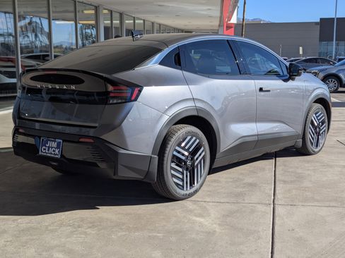 New 2026 Nissan Leaf SV+ image 2