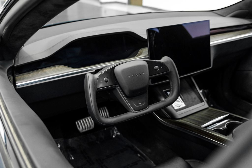 Used 2023 Tesla Model S AWD/4WD image 15