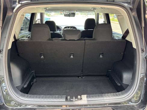 Used 2025 Kia Soul LX w/ LX Technology Package FWD image 29