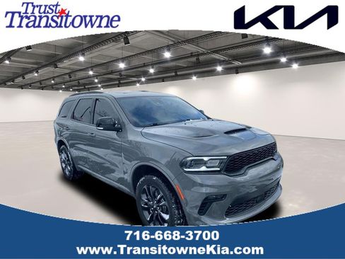 Used 2022 Dodge Durango GT image 1