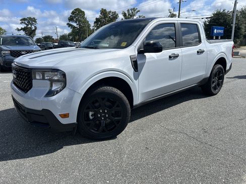 Used 2025 Ford Maverick XLT w/ Black Appearance Package AWD/4WD image 3