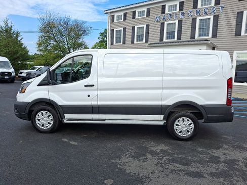 Used 2025 Ford Transit 250 Low Roof w/ Exterior Upgrade Package RWD image 8