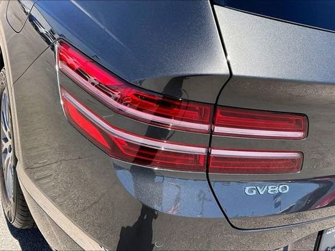 Certified 2025 Genesis GV80 2.5T Standard AWD/4WD image 29