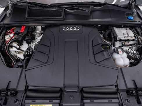 Used 2019 Audi Q7 3.0T Prestige w/ Prestige Package image 29