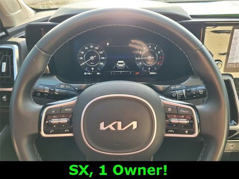 Used 2023 Kia Sorento SX image 28