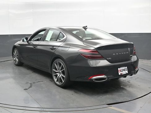 Used 2025 Genesis G70 2.5T AWD/4WD image 10