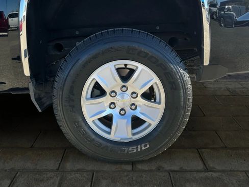 Used 2018 Chevrolet Silverado 1500 LT w/ All Star Edition image 17