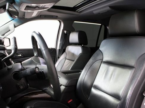 Used 2017 Chevrolet Tahoe LT image 14