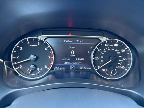 Used 2025 Nissan Altima 2.5 SV FWD image 12