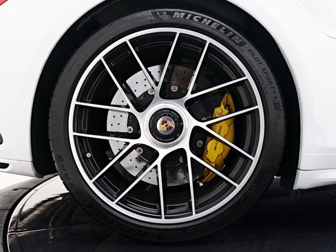 Used 2019 Porsche 911 Turbo S image 33