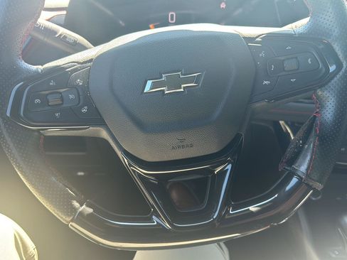 Used 2024 Chevrolet TrailBlazer RS FWD image 12