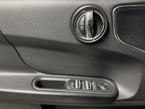 Used 2017 MINI Cooper Countryman ALL4 AWD/4WD image 13