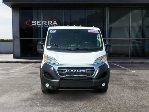 Used 2025 RAM ProMaster 2500 w/ U-Haul Equipment Group FWD image 8