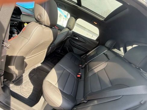 New 2026 Chevrolet TrailBlazer RS w/ Convenience Package AWD/4WD image 17