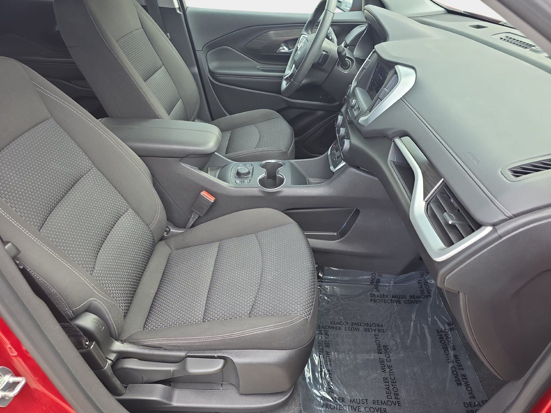 Used 2024 GMC Terrain SLE w/ Driver Convenience Package FWD image 10