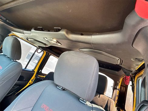 Used 2021 Jeep Wrangler Unlimited Rubicon image 20