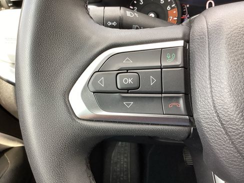Used 2024 Jeep Compass Limited AWD/4WD image 17