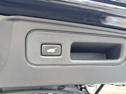 Used 2023 Honda Passport TrailSport image 17