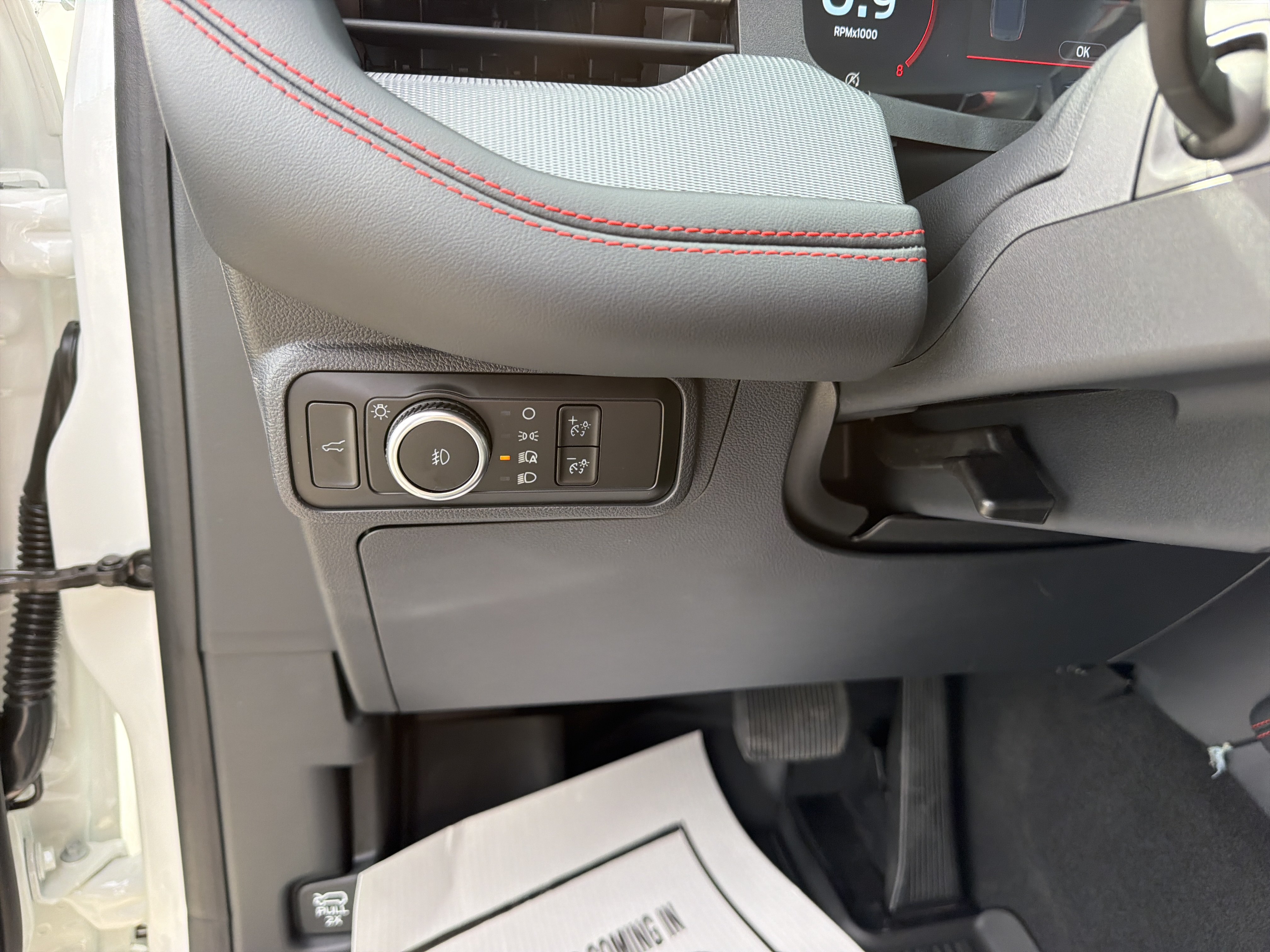 New 2027 Ford Explorer ST-Line w/ ST-Line Street Pack AWD/4WD image 17
