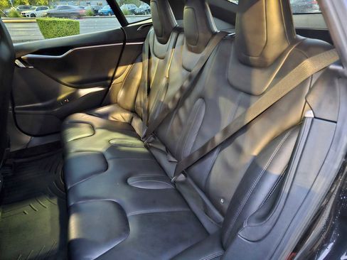 Used 2016 Tesla Model S 75D image 17