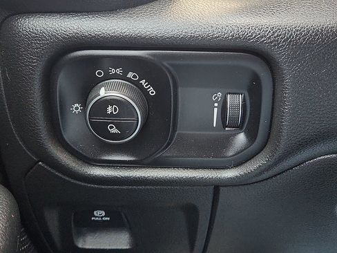 Used 2024 RAM 1500 Big Horn AWD/4WD image 16