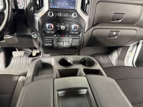 Used 2023 GMC Sierra 3500 SLE w/ SLE Convenience Package AWD/4WD image 18