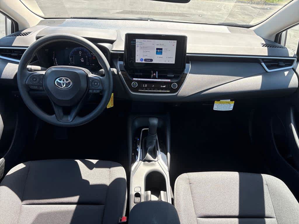 Used 2026 Toyota Corolla LE FWD image 11
