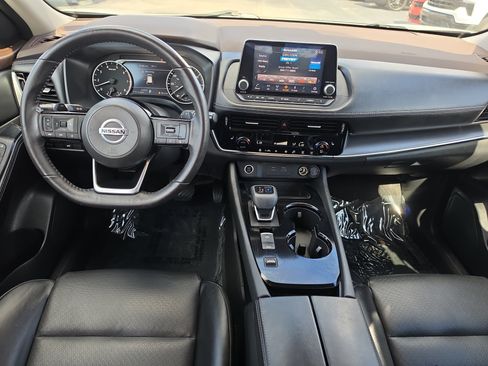 Used 2021 Nissan Rogue SV w/ Premium Package FWD image 9