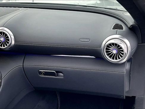 Used 2022 Mercedes-Benz SL 63 AMG 4MATIC image 18