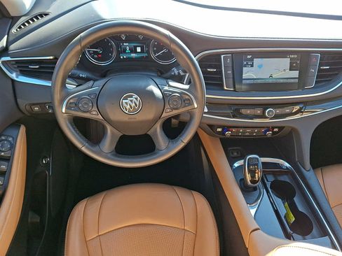 Used 2018 Buick Enclave Essence w/ LPO, Hit The Road Package image 12