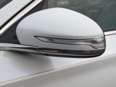 Certified 2026 Genesis G70 2.5T RWD image 26